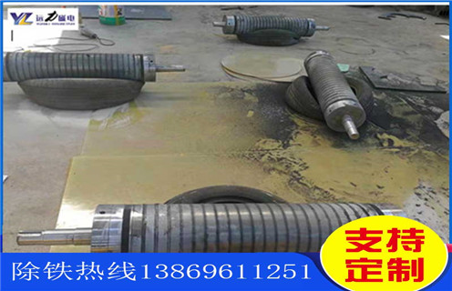 錳礦磁選機(jī)，冶金錳礦磁選機(jī)對(duì)礦石混合物進(jìn)行洗凈和分級(jí)!_價(jià)格_冶金錳礦磁選機(jī)對(duì)礦石混合物進(jìn)行洗凈和分級(jí)!皮帶型號(hào)_工作原理